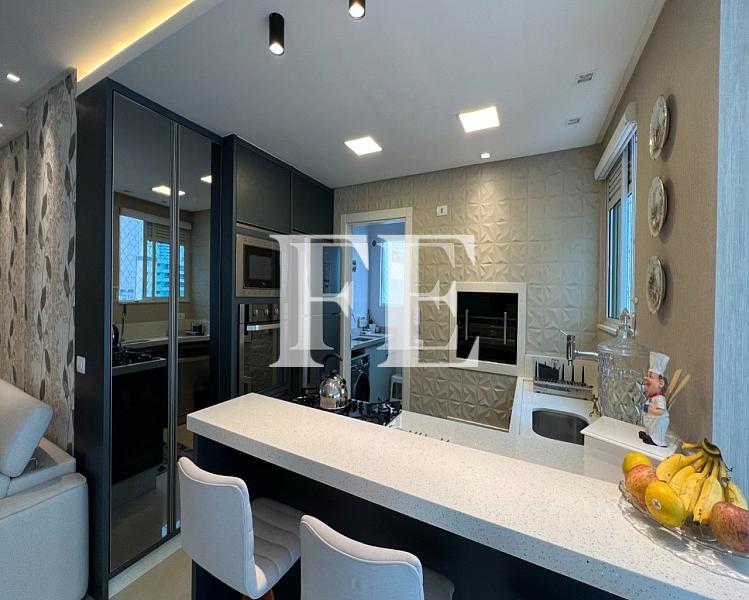 APARTAMENTO PARA VENDA NO EDIFICIO SUN PLACE EM BALNEÁRIO CAMBORIÚ COM 3 SUÍTES E 2 VAGAS DE GARAGEM COM LAZER COMPLETO — foto 9