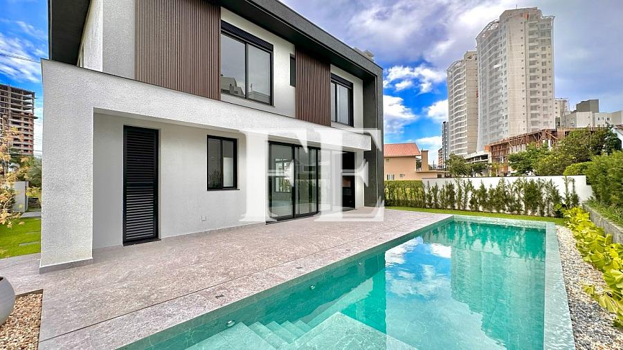 CASA MODERNA EM CONDOMÍNIO FECHADO NA PRAIA BRAVA — foto 3