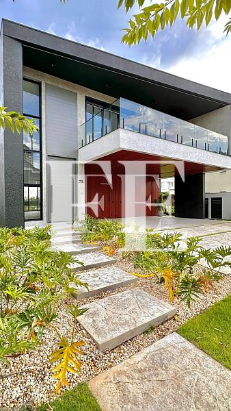 CASA MODERNA EM CONDOMÍNIO FECHADO NA PRAIA BRAVA — foto 2