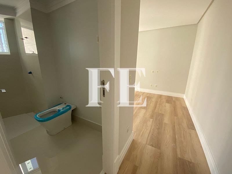 APARTAMENTO A VENDA NO EDIFICIO ONE TOWER FRENTE MAR EM BALNEÁRIO CAMBORIÚ ANDAR BAIXO COM PARCELAMENTO EM ATÉ 100X — foto 12