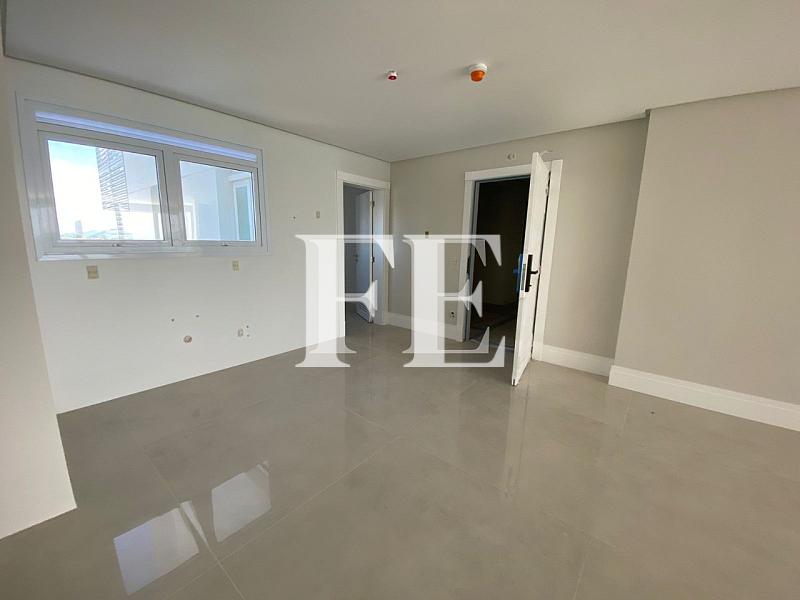 APARTAMENTO A VENDA NO EDIFICIO ONE TOWER FRENTE MAR EM BALNEÁRIO CAMBORIÚ ANDAR BAIXO COM PARCELAMENTO EM ATÉ 100X — foto 5