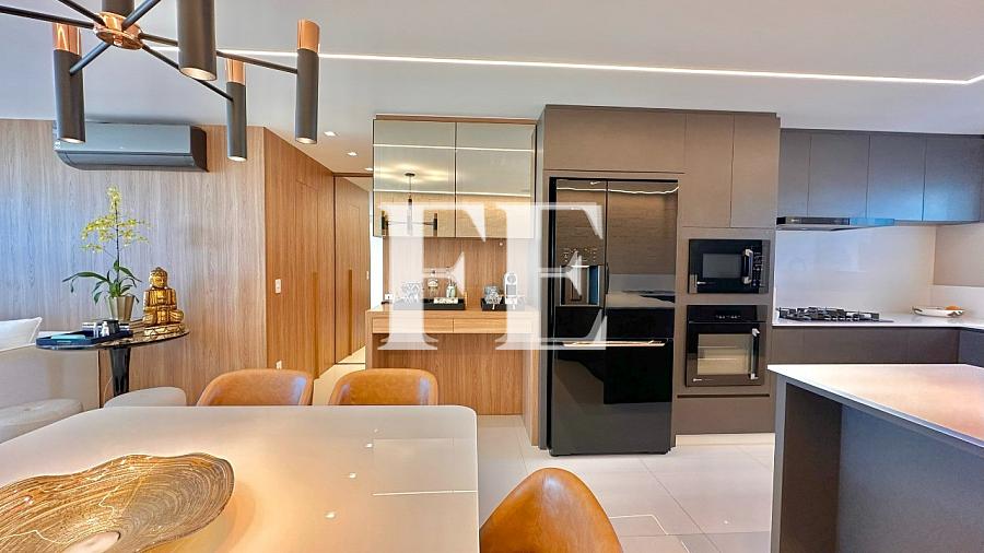 APARTAMENTO VISTA MAR PADRÃO FG NA BARRA SUL EDIFICIO PHOENIX TOWER — foto 4