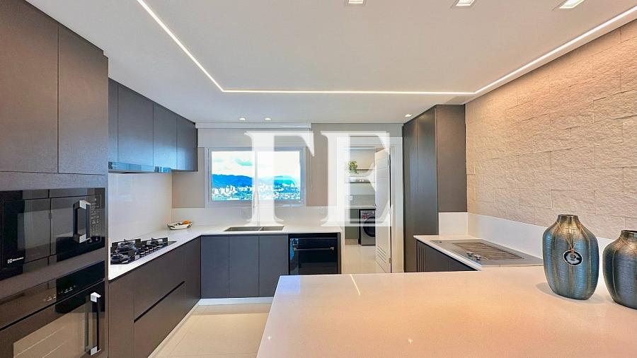 APARTAMENTO VISTA MAR PADRÃO FG NA BARRA SUL EDIFICIO PHOENIX TOWER — foto 8