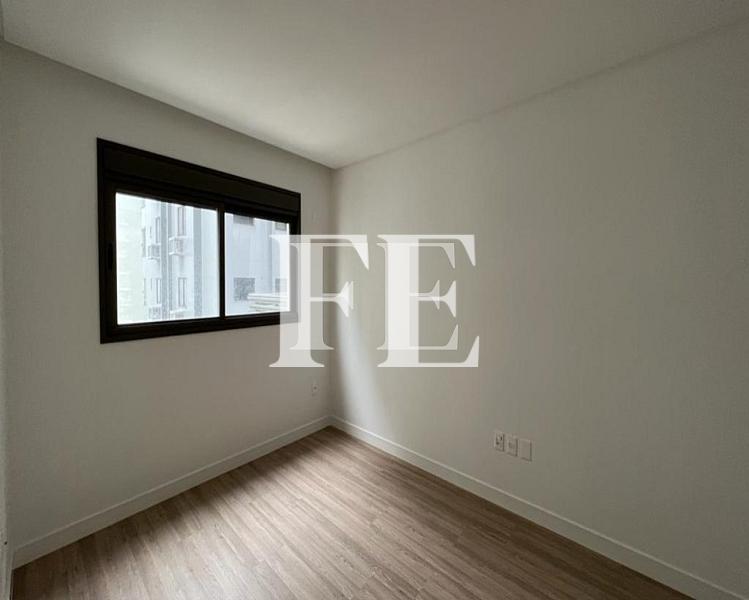 APARTAMENTO A VENDA EDIFICIO ROYAL TOWER SEM MOVEIS COM 3 SUITES E 2 VAGAS — foto 9