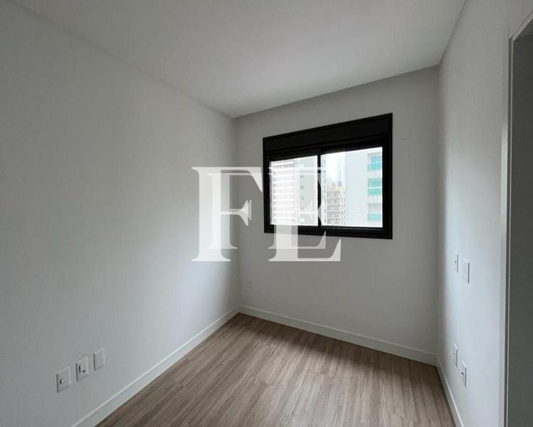 APARTAMENTO A VENDA EDIFICIO ROYAL TOWER SEM MOVEIS COM 3 SUITES E 2 VAGAS — foto 23