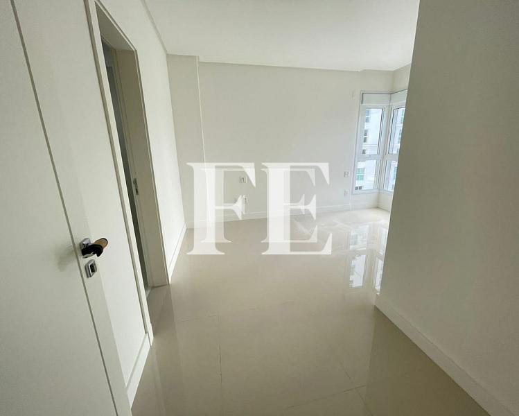 APARTAMENTO A VENDA NO EDIFICIO HAMPTONS VILLAGE ANDAR ALTO COM 3 SUÍTES — foto 21