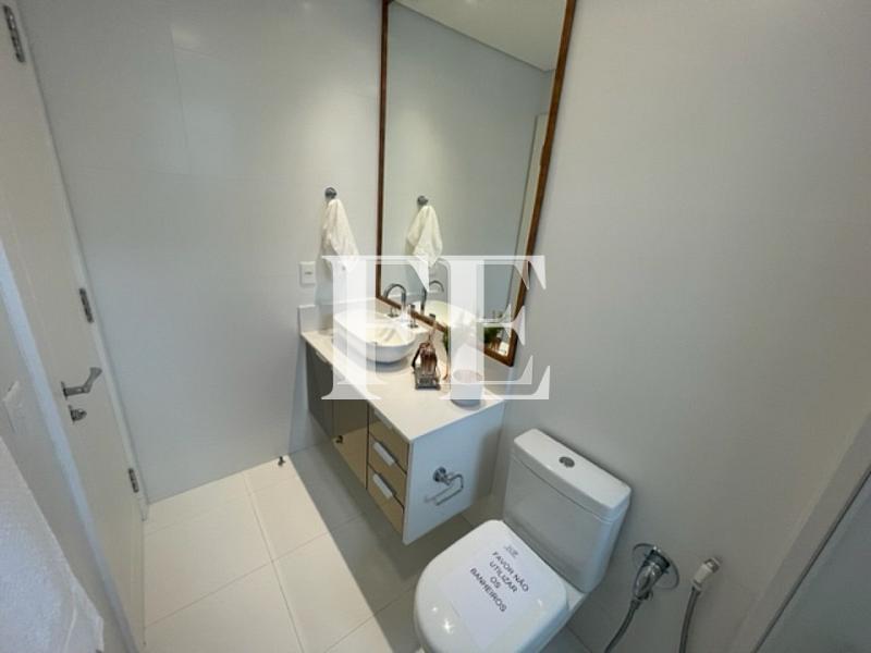 APARTAMENTO COM PISCINA PRIVATIVA NA QUADRA DO MAR FINAMENTE MOBILIADO — foto 21