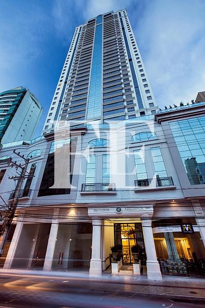 APARTAMENTO COM PISCINA PRIVATIVA NA QUADRA DO MAR FINAMENTE MOBILIADO — foto 27