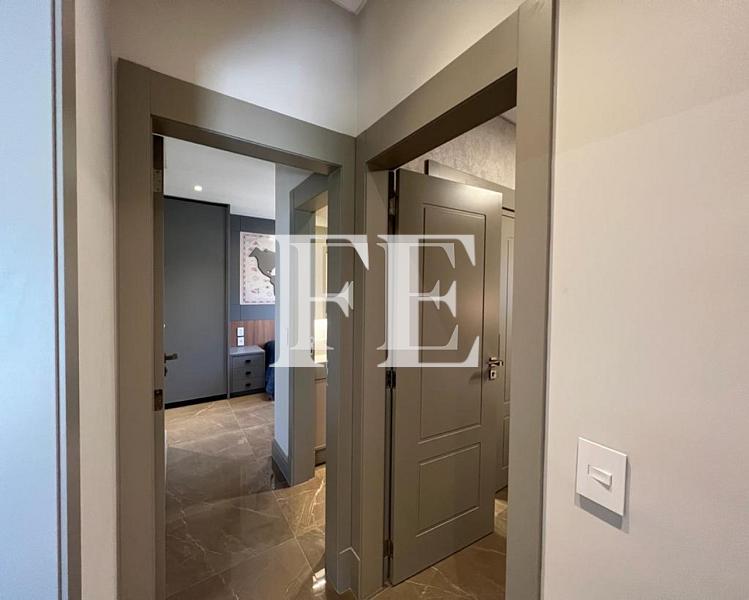 APARTAMENTO VENDA ED BRAVA VILLAGE, QUADRA MAR NA PRAIA BRAVA, MOBILIADO E DECORADO. — foto 12