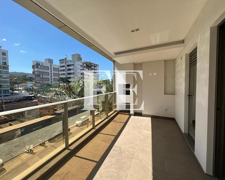 APARTAMENTO VENDA ED BRAVA VILLAGE, QUADRA MAR NA PRAIA BRAVA, MOBILIADO E DECORADO. — foto 7