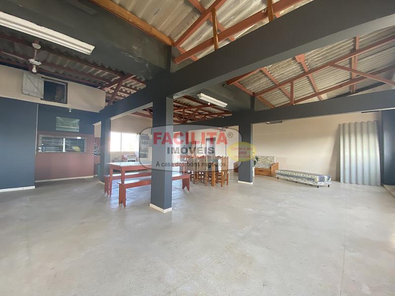 Apartamento de quarto, cozinha e garagem no centro de Matinhos, a 300 metros da praia e do Pico Surf. — foto 17