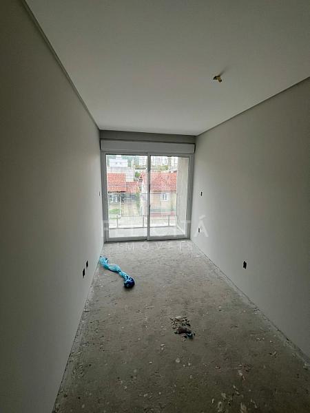 SOBRADO EM CONSTRUÇÃO — foto 24