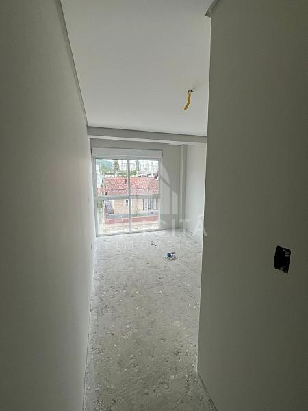 SOBRADO EM CONSTRUÇÃO — foto 20