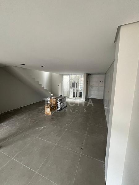 SOBRADO EM CONSTRUÇÃO — foto 13