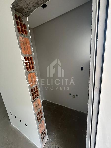 SOBRADO EM CONSTRUÇÃO — foto 25