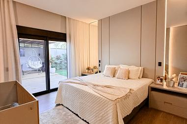 Casa em Condomínio com 3 quartos à venda, 350m², 4 banheiros, 3 garagens - Condomínio Residencial Villagio - Americana