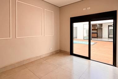 Casa em Condomínio com 3 quartos à venda, 250m², 4 banheiros, 2 garagens - Condomínio Villa Carioba - Americana