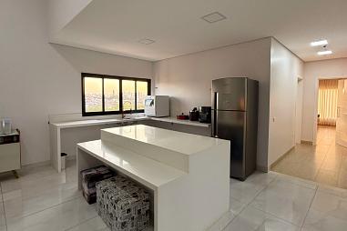 Casa no Condomínio Macknight