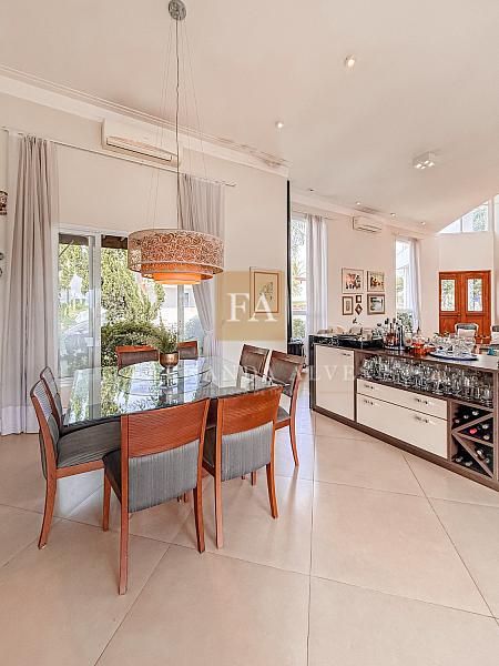 Casa de Condomínio com 3 quartos à venda, 400m², 6 banheiros, 4 garagens - Campestre - Piracicaba — foto 2