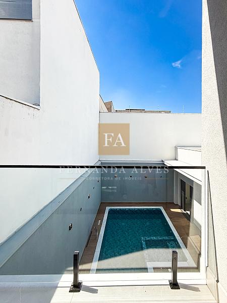 Casa com 3 quartos à venda, 353m², 5 banheiros, 2 garagens - Terras de Santa Bárbara - Santa Bárbara D'oeste — foto 3