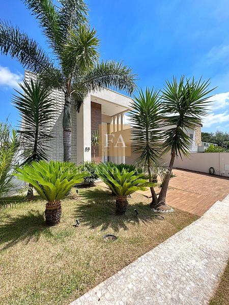 Casa a venda em Condomnio em Americana