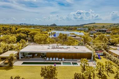 Casa para venda e locação de temporada no Condomínio Fazenda Boa Vista em Porto Feliz/SP