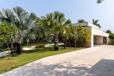 Elegância contemporânea e lazer sem limites.