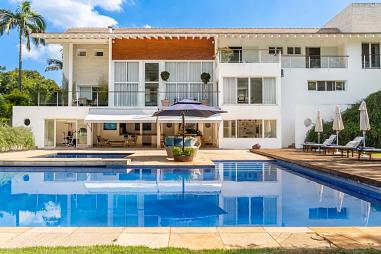 CASA À VENDA NO CONDOMÍNIO FAZENDA VILA REAL DE ITU.
