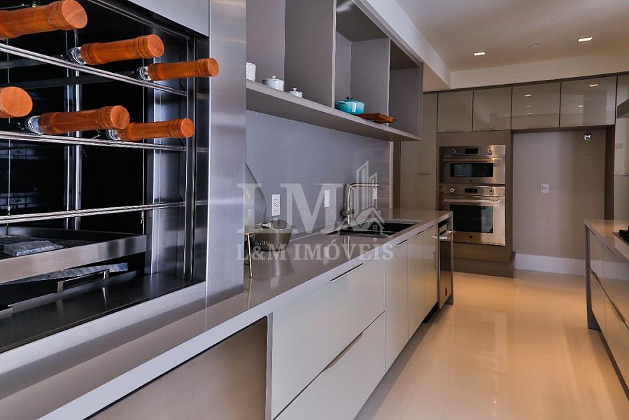 Apartamento Duplex no Edifício Yachthouse By Pininfarina — foto 10