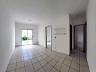 VENDE-SE � CASA 02 QUARTOS NO CONDOM�NIO M�NACO 6