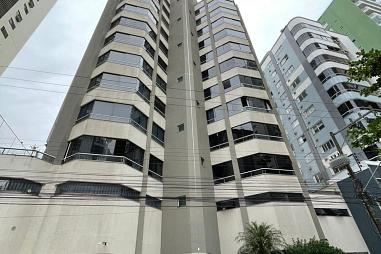 Apartamento com 3 quartos à venda, 110m², 2 banheiros, 2 garagens - Barra Sul - Balneário Camboriú