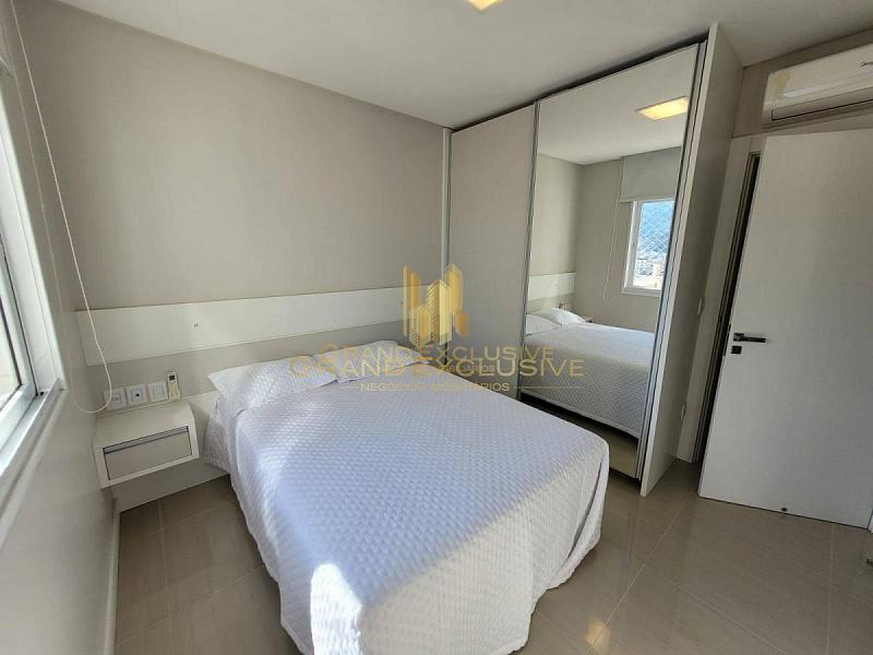 MOBILIADO, EXCELENTE POSIÇÃO SOLAR, 250 METROS DO MAR — foto 12