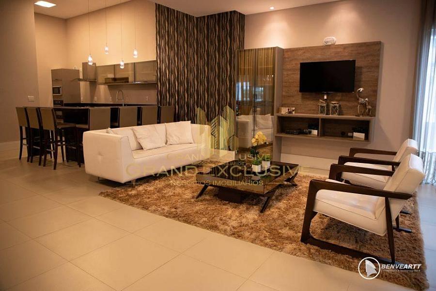 MOBILIADO, EXCELENTE POSIÇÃO SOLAR, 250 METROS DO MAR — foto 21