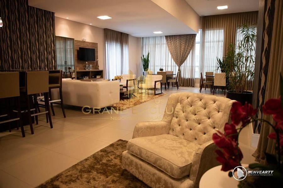 MOBILIADO, EXCELENTE POSIÇÃO SOLAR, 250 METROS DO MAR — foto 22