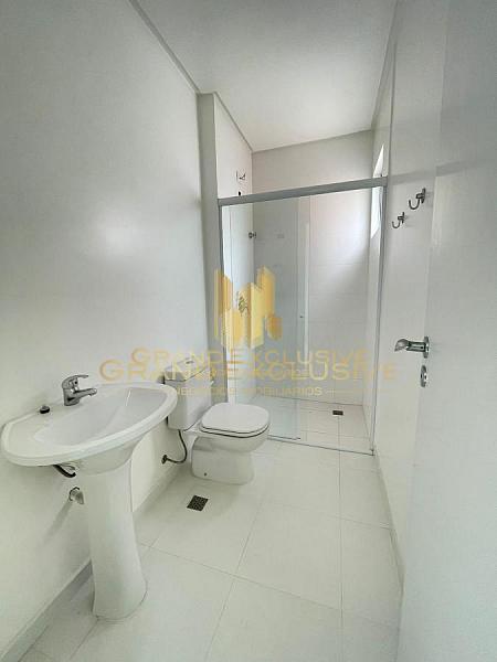 VISTA MAR, RODA GIGANTE, INCRÍVEL, 2 SUÍTES+2 DEMI, 3 VAGAS DE GARAGEM — foto 9