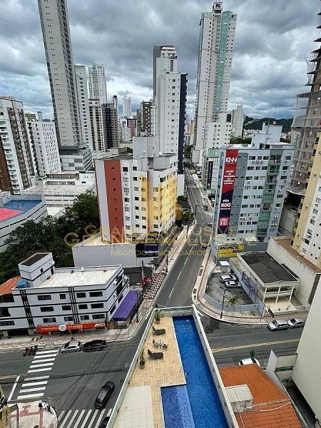 VISTA MAR, RODA GIGANTE, INCRÍVEL, 2 SUÍTES+2 DEMI, 3 VAGAS DE GARAGEM — foto 21