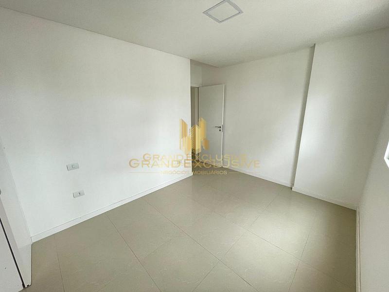 VISTA MAR, RODA GIGANTE, INCRÍVEL, 2 SUÍTES+2 DEMI, 3 VAGAS DE GARAGEM — foto 12