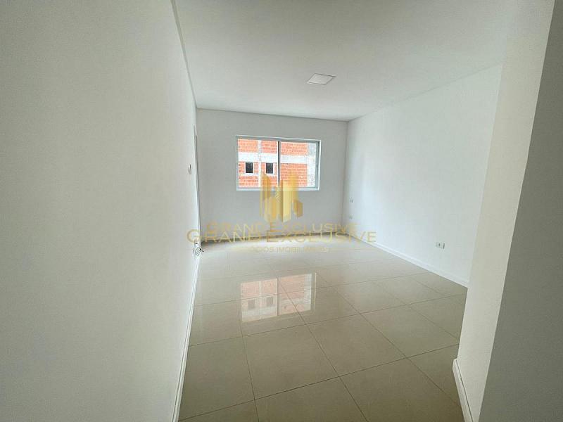 VISTA MAR, RODA GIGANTE, INCRÍVEL, 2 SUÍTES+2 DEMI, 3 VAGAS DE GARAGEM — foto 11