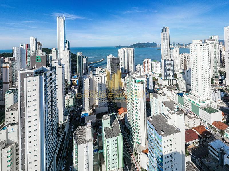 ÓTIMA OPORTUNIDADE, APARTAMENTO ALTO PADRÃO, NA BARRA NORTE — foto 4