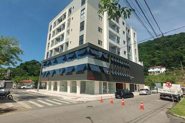 Apartamento com 02 suítes, 70 m² privativos e 1 vaga de garagem, no Bairro das Nações, em Balneário Camboriú.