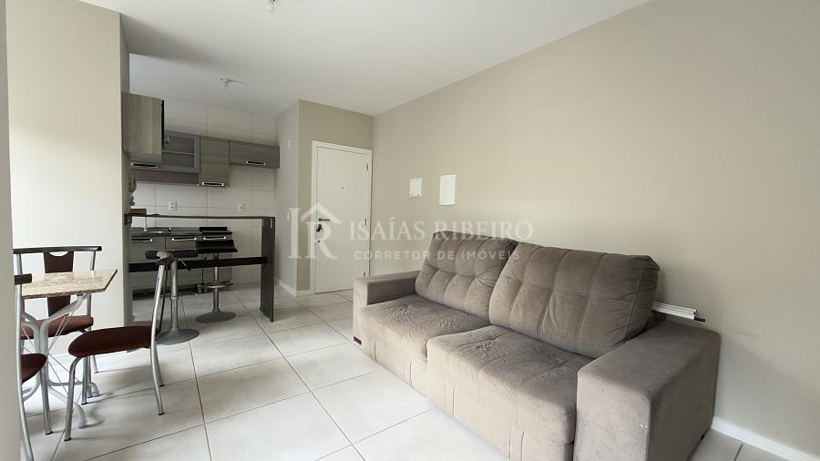 Apartamento amplo com 2 quartos e 2 sacadas em Areias, S�o Jos� 2