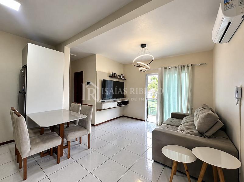 Apartamento amplo com 2 quartos e 1 banheiro em Areias, S�o Jos� 1