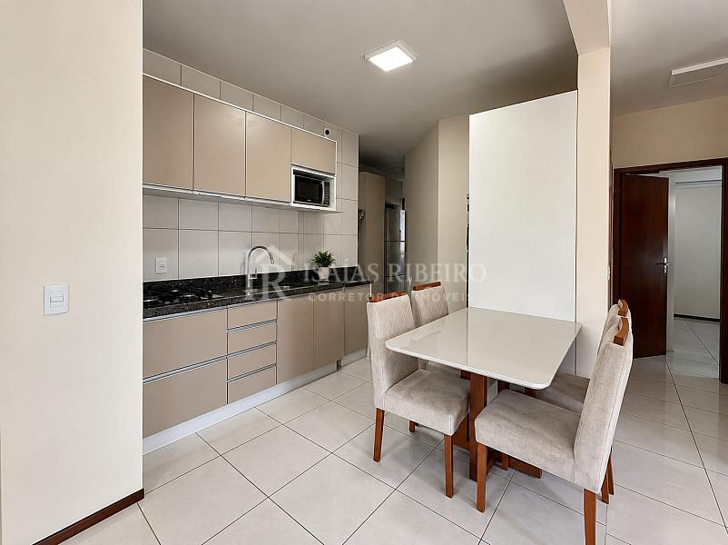 Apartamento amplo com 2 quartos e 1 banheiro em Areias, S�o Jos� 3