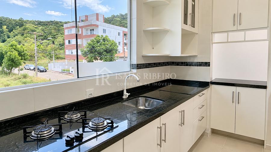 Apartamento com 2 quartos semimobiliado em Areias, S�o Jos� 5