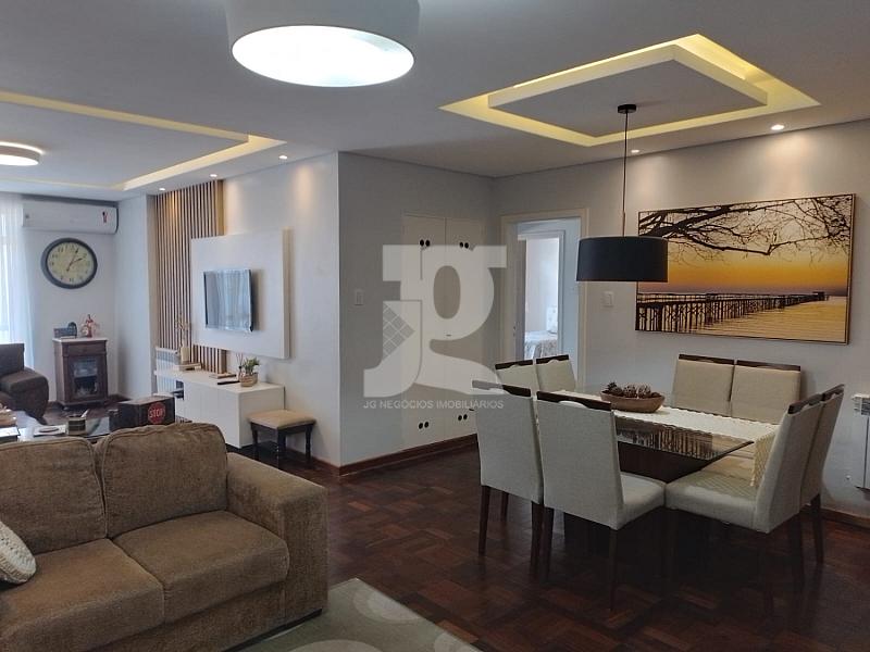 Apartamento semi-mobiliado no centro da cidade! 1