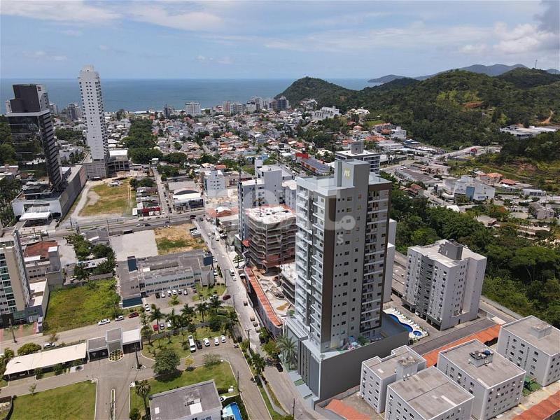 APARTAMENTO A VENDA - MANU BAY RESIDENCE - PRAIA BRAVA DE ITAJAÍ — foto 3
