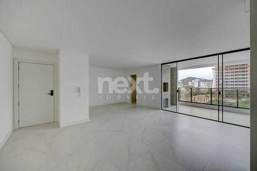 APARTAMENTO A VENDA- SURFERS PARADISE RESIDENCE- PRAIA BRAVA — foto 3