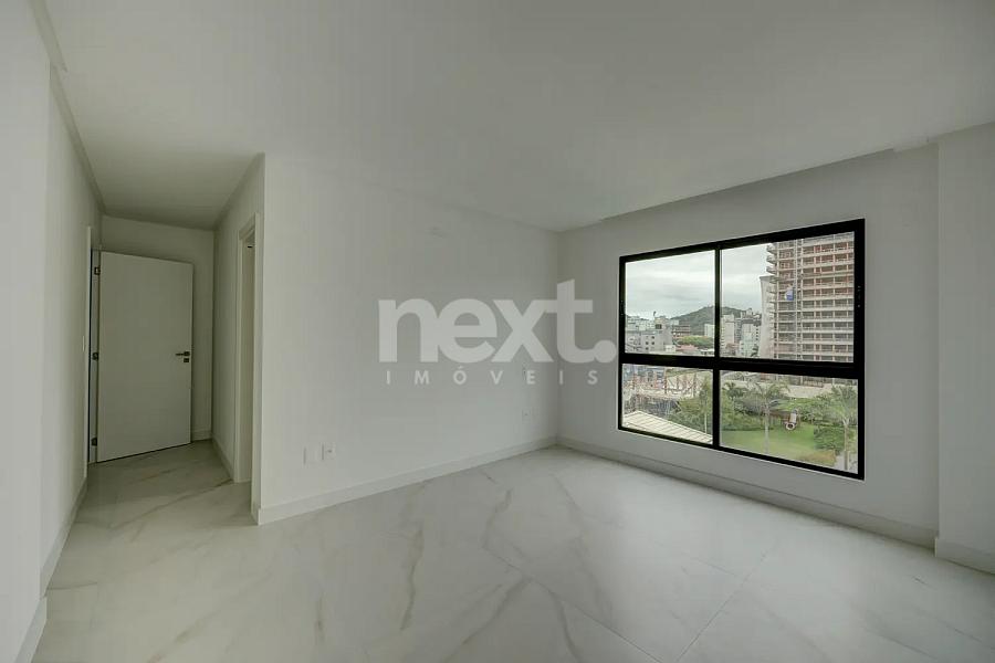 APARTAMENTO A VENDA- SURFERS PARADISE RESIDENCE- PRAIA BRAVA — foto 10