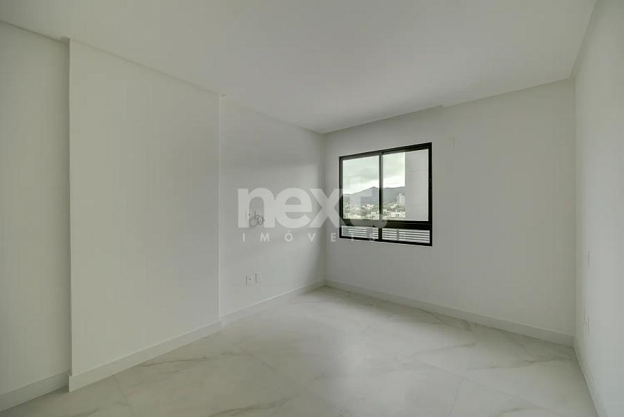 APARTAMENTO A VENDA- SURFERS PARADISE RESIDENCE- PRAIA BRAVA — foto 12