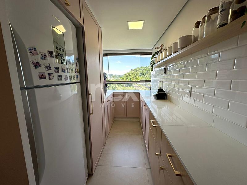 APARTAMENTO MOBILIADO A VENDA - EDIFÍCIO MAXHAUS - PRAIA BRAVA DE ITAJAÍ — foto 5